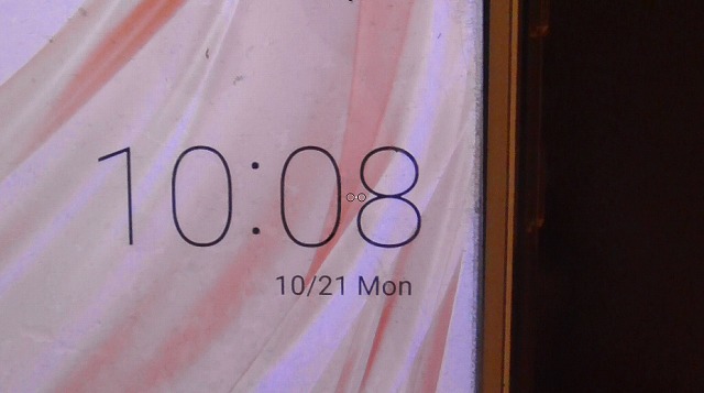 10月21日・10時8分を表示したスマホ画面