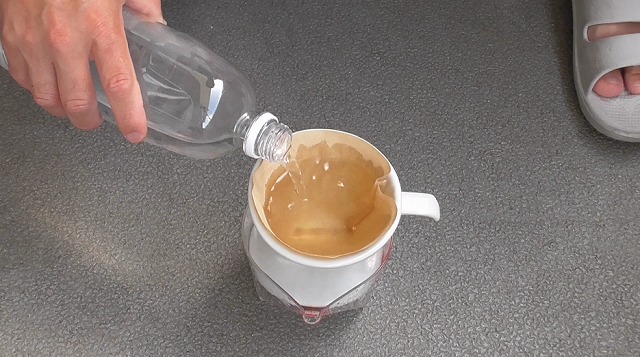 コーヒードリッパーにペーパー